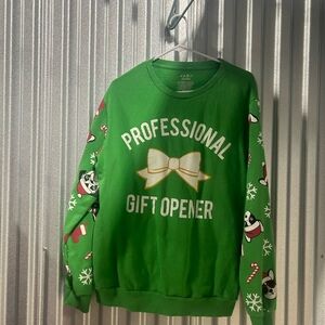 Heavy Blend Green Christmas Sweatshirt Large Professional Gift Opener